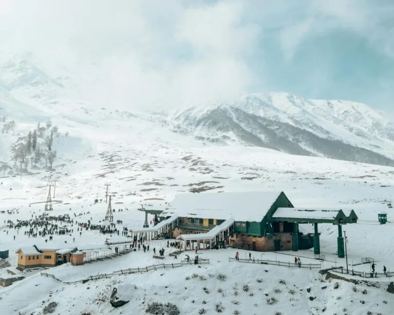 Places to visit in Kashmir in winter